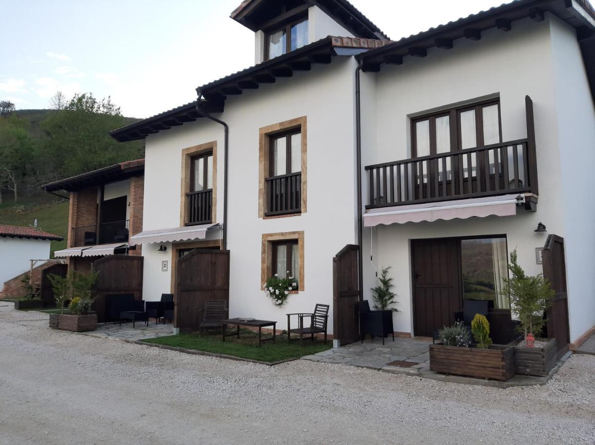 Apartamentos El Llanin Onís Exterior foto