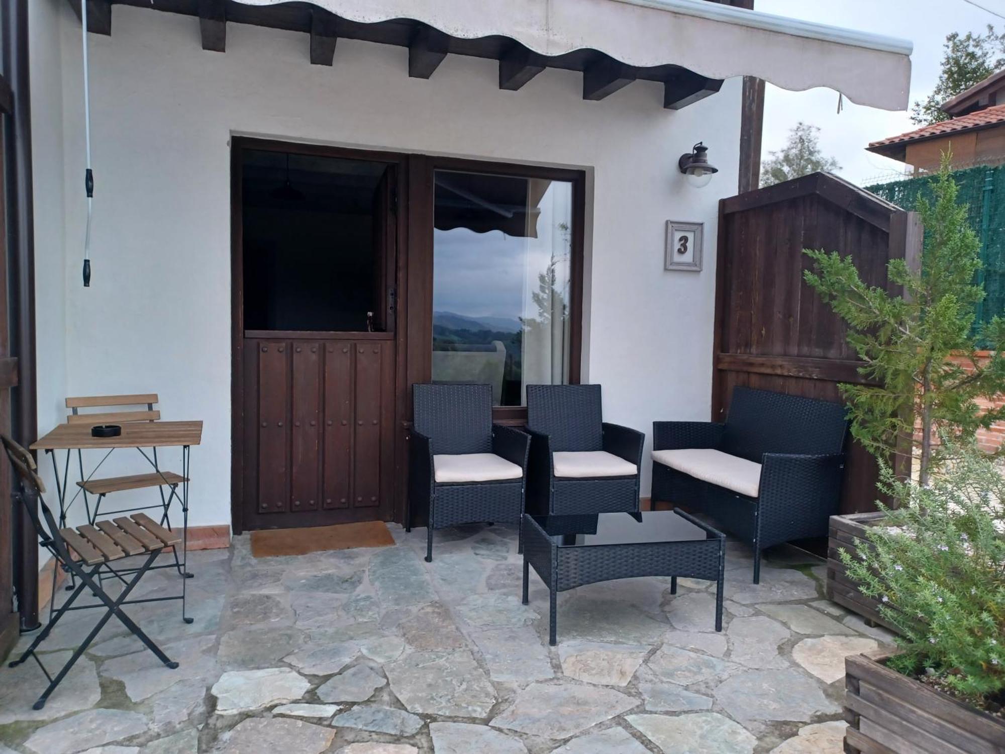 Apartamentos El Llanin Onís Quarto foto